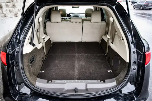 2014 Lincoln MKT ECOBOOST in Cars & Trucks in Ottawa - Image 10