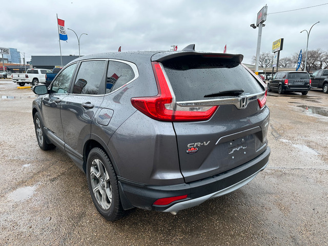 2017 Honda CR-V EX-L - Sunroof - Leather Seats in Cars & Trucks in Saskatoon - Image 3