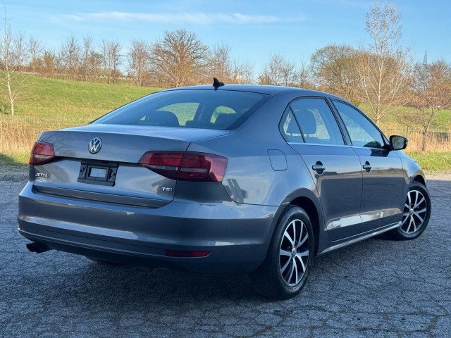 2016 Volkswagen Jetta 1.8T SPORT | CLEAN CARFAX | SUNROOF | ALLO in Cars & Trucks in Trenton - Image 4
