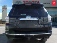 // SINGLE OWNER! // ADVANCED SAFETY FEATURES »» Vehicle Stability Control for improved handling »» A... (image 6)