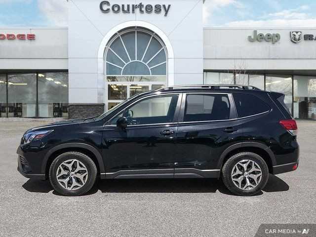 2024 Subaru Forester Touring | Apple/Andoid CarPlay in Cars & Trucks in Calgary - Image 3