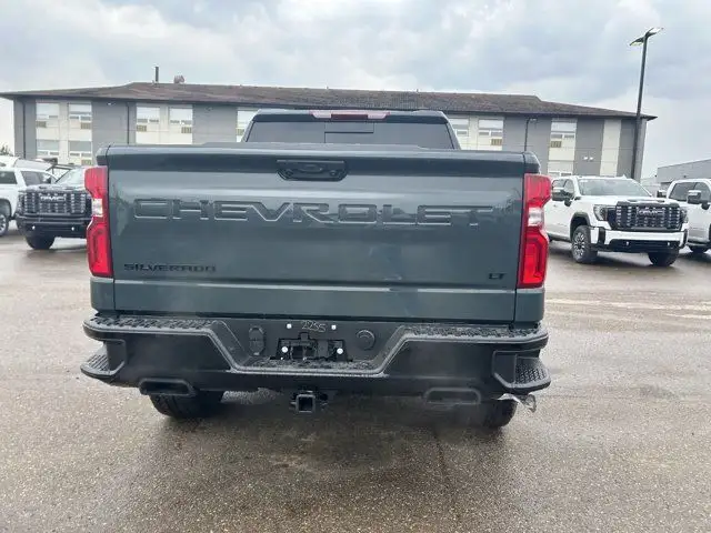 2025 Chevrolet Silverado 1500 LT Trail Boss EMPLOYEE PRICING in Cars & Trucks in Fort McMurray - Image 8