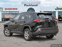 This Toyota RAV4 delivers a Regular Unleaded I-4 2.5 L/152 engine powering this Automatic transmissi... (image 3)