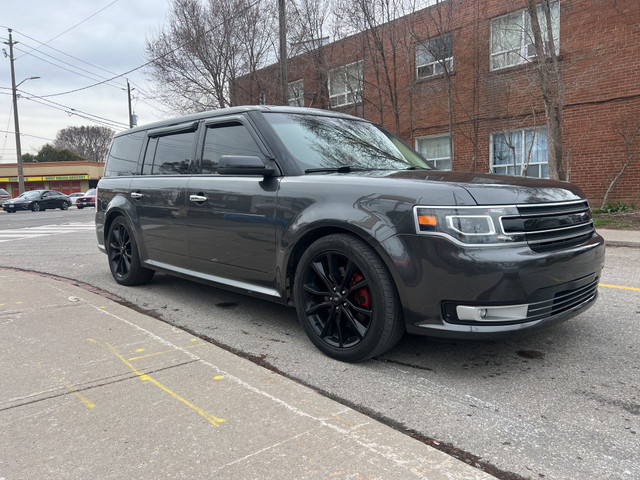 2018 Ford Flex Limited AWD in Cars & Trucks in City of Toronto - Image 3