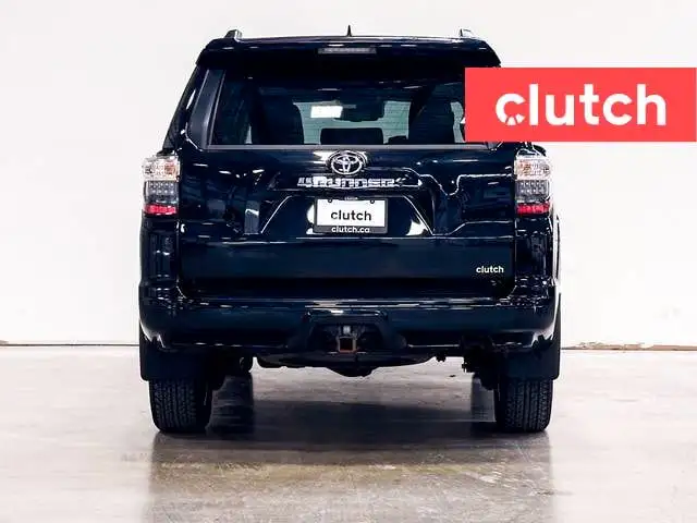 2023 Toyota 4Runner TRD Sport 4x4 w/ Apple CarPlay, Heated Front in Cars & Trucks in City of Toronto - Image 6