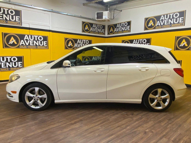 2013 Mercedes-Benz B-Class B 250 - LEATHER SEATS, BACKUP CAMERA, in Cars & Trucks in Calgary - Image 2