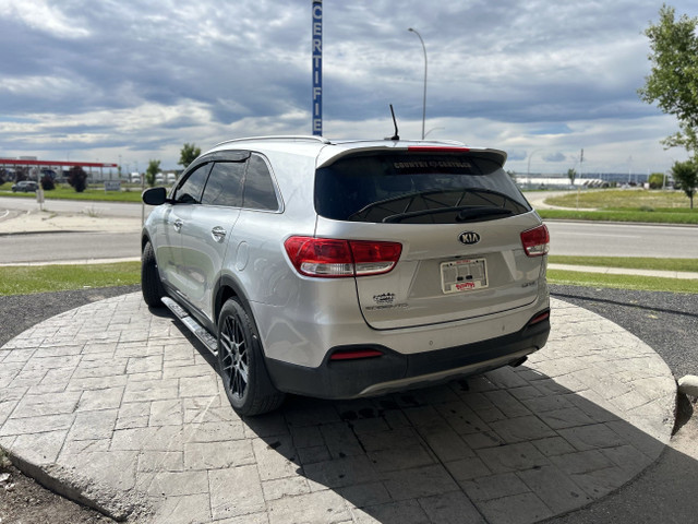 2016 Kia Sorento EX in Cars & Trucks in Calgary - Image 2