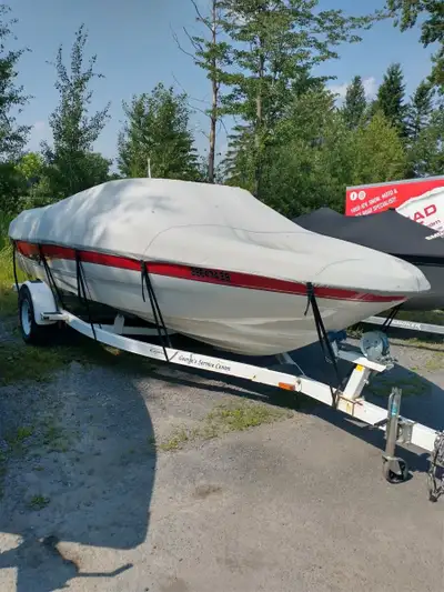 New Engine, 3.0L Mercruiser, Inboard, New Bellows, Very Clean Condition, Full Inspection + Service I...