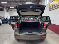 EQUIPPED WITH: BLUETOOTH - BACKUP CAMERA - KEYLESS START - FRONT/REAR HEATED SEATS - LANE CHANGE ALE... (image 9)