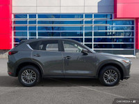 Recent Arrival! Looking for a smart, efficient and sporty looking SUV? Then check out this 2018 Mazd... (image 6)