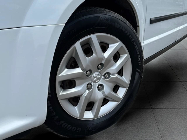 2014 RAM Cargo in Cars & Trucks in Mississauga / Peel Region - Image 2