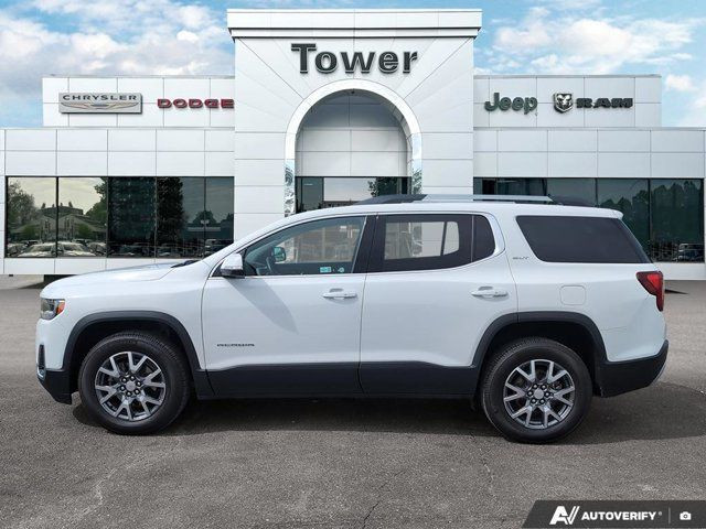 2023 GMC Acadia SLT | AWD | Wireless Carplay | Leather | in Cars & Trucks in Calgary - Image 3