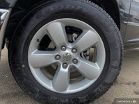 This Ram 1500 Classic has a dependable Regular Unleaded V-6 3.6 L/220 engine powering this Automatic... (image 6)