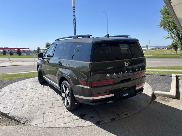 2025 Hyundai Santa Fe Luxury in Cars & Trucks in Calgary - Image 2