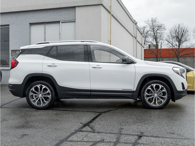 2021 GMC Terrain SLT AWD- Panoramic Sunroof | Leather Seats in Cars & Trucks in Markham / York Region - Image 3