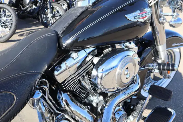 2008 Harley-Davidson FLDE in Street, Cruisers & Choppers in Strathcona County - Image 12