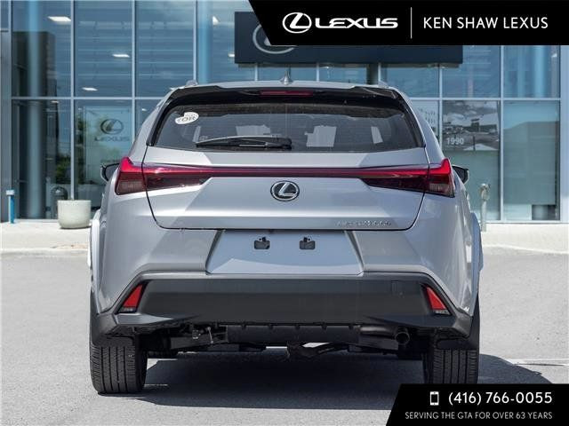 2025 Lexus UX in Cars & Trucks in City of Toronto - Image 4
