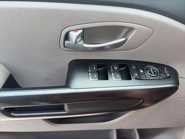 2018 Kia Sedona LX A/C S.CHAUFFANTS CAMERA BLUETOOTH MAGS in Cars & Trucks in Lanaudière - Image 16