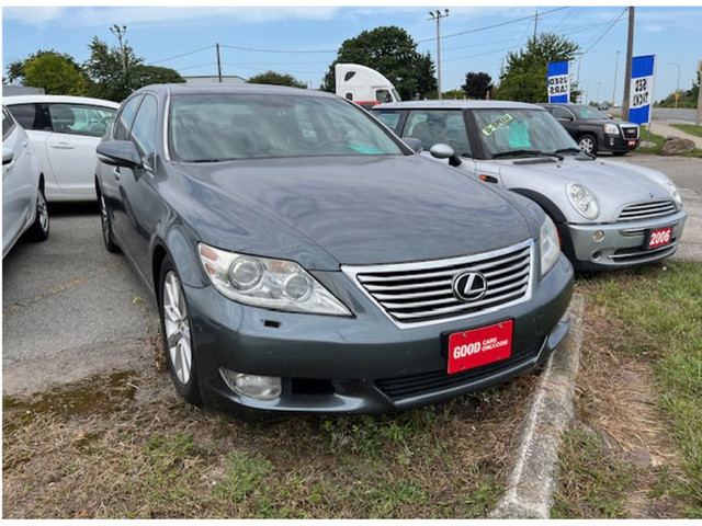 2010 Lexus LS 460 4dr Sdn AWD SWB in Cars & Trucks in Oakville / Halton Region - Image 2
