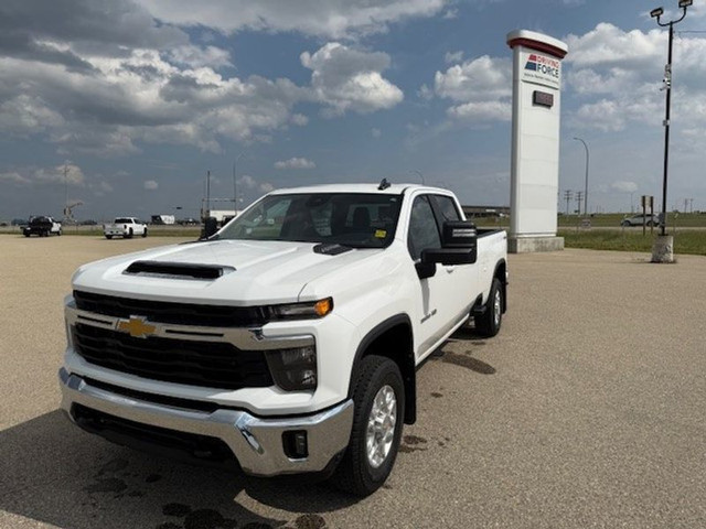 2024 Chevrolet Silverado 3500HD LT in Cars & Trucks in Grande Prairie