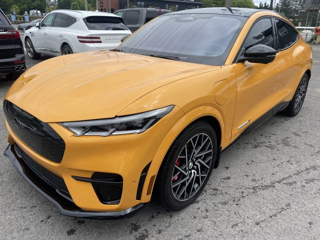 2023 Ford Mustang Mach-E + 4 PNEUS HIVER NOKIAN+ GARANTIE PROLON in Cars & Trucks in Laurentides