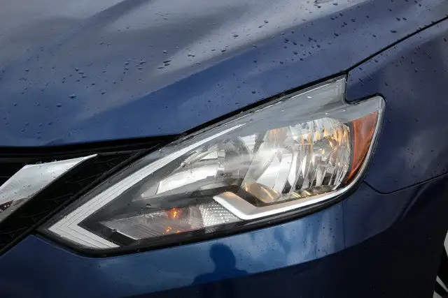 2019 Nissan Sentra in Cars & Trucks in Calgary - Image 4