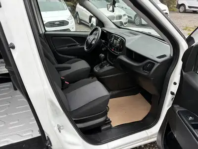 2020 Ram ProMaster City Cargo Van SLT $4,000 UPFITTED !! $AVE, View more