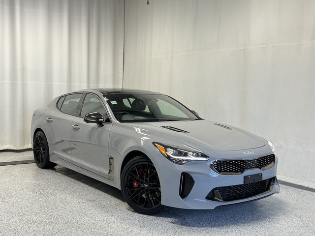 2022 Kia Stinger GT Limited AWD - NAVIGATION, ADAPTIVE CRUISE CO in Cars & Trucks in Strathcona County - Image 2