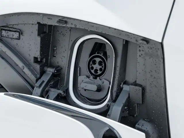 2025 Chevrolet Blazer EV LT- HD Surround Vision | Panoramic Sunr in Cars & Trucks in Markham / York Region - Image 9