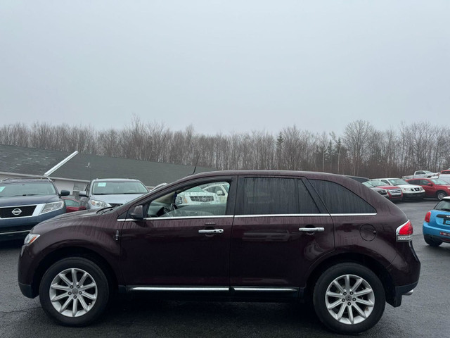 2011 Lincoln MKX 3.7L AWD | Leather | Heated/ Cooled Seats in Cars & Trucks in Bedford - Image 4