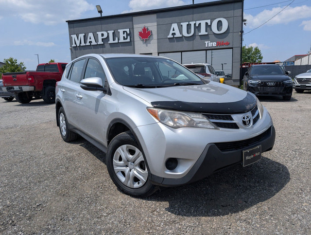 2015 Toyota RAV4 LE AWD in Cars & Trucks in London - Image 4