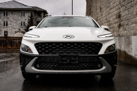 This 2022 Hyundai Kona is for sale today. This SUV has 83,450 kms. It's white in colour . It has an... (image 3)