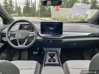 Dealer Certified Pre-Owned. This Volkswagen ID.4 boasts a Electric engine powering this Automatic tr... (image 9)