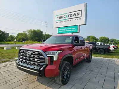 2022 Toyota Tundra Platinum Crewmax 4x4 with 101,000kms. Equipped with Leather, Pano Sunroof, 20 All...