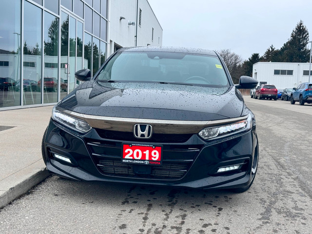 2019 Honda Accord Sport 1.5T Leather, Heated Front Seats in Cars & Trucks in London - Image 2