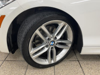 We are pleased to offer a sophisticated and well-appointed 2016 BMW 2 Series 228i Coupe. This rear-w... (image 4)
