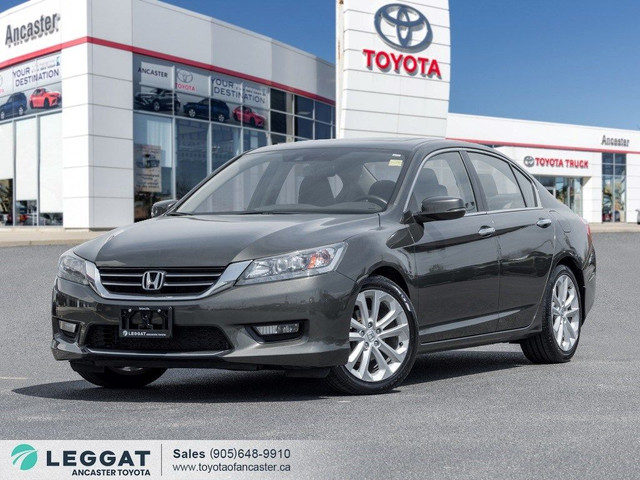 2014 Honda Accord 4dr I4 CVT Touring in Cars & Trucks in Hamilton