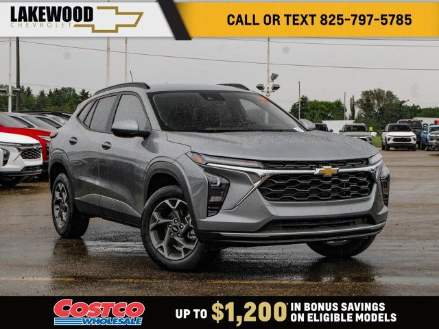 2025 Chevrolet Trax LT in Cars & Trucks in Edmonton