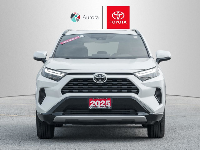 2025 Toyota RAV4 Hybrid SE in Cars & Trucks in Markham / York Region - Image 2