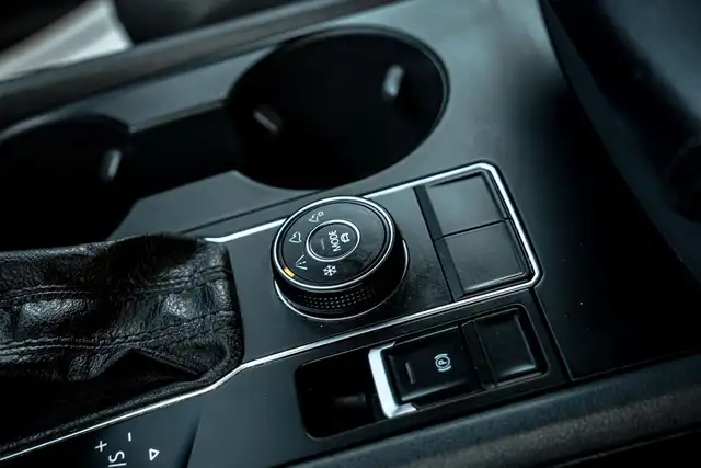 2018 Volkswagen Atlas TRENDLINE FSI 4MOTION | CAM | 7 PASS | HEA in Cars & Trucks in City of Toronto - Image 23