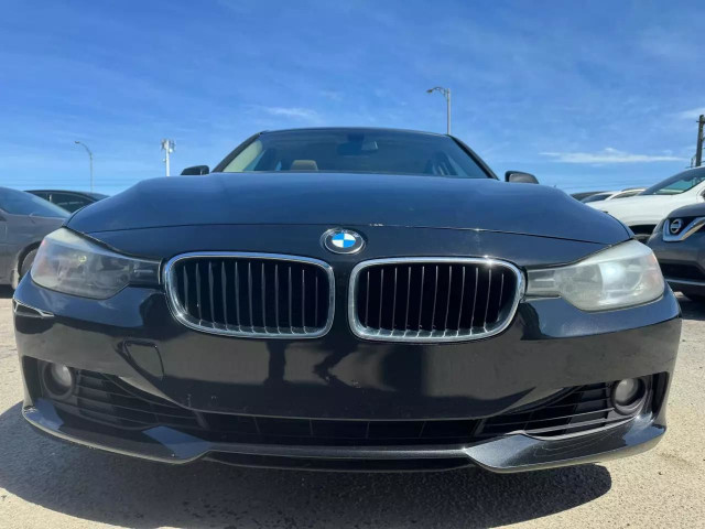 2013 BMW 3-Series 328i XDrive in Cars & Trucks in Laval / North Shore - Image 2