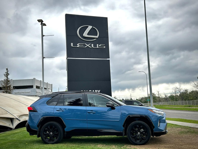 2023 Toyota RAV4 Hybrid XSE in Cars & Trucks in Calgary - Image 2