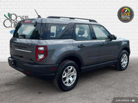 - ACCIDENT FREE - CLOTH SEATS - LANE KEEPING SYSTEM - PRE-COLLISION ASSIST w/ AEB -BLIS w/ CROSS TRA... (image 5)
