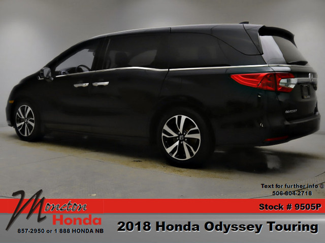  2018 Honda Odyssey Touring in Cars & Trucks in Moncton - Image 4