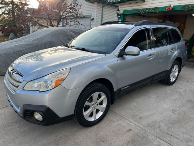 2013 Subaru Outback 2.5i/Manual transmission/Sunroof/Warranty!! in Cars & Trucks in Calgary