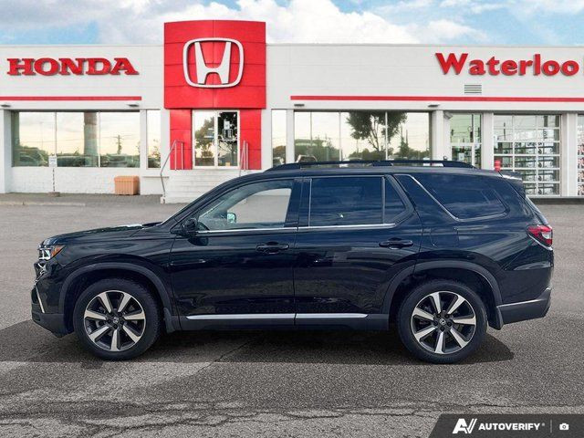 2023 Honda Pilot Touring | AWD | ACCIDENT FREE | NAVI | LEATHER in Cars & Trucks in Kitchener / Waterloo - Image 2