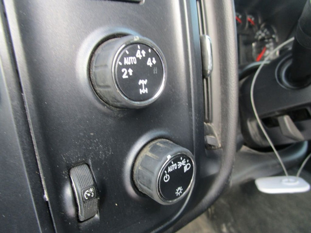 2016 GMC Sierra 1500 SIERRA  CREWCAB 4X4 FINANCEMENT MAISON DISP in Cars & Trucks in Laval / North Shore - Image 2