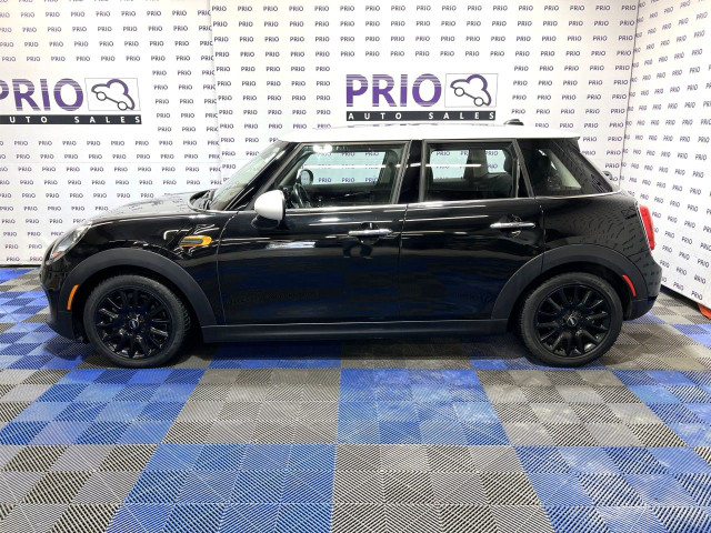 2018 MINI 5 Door in Cars & Trucks in Ottawa - Image 2