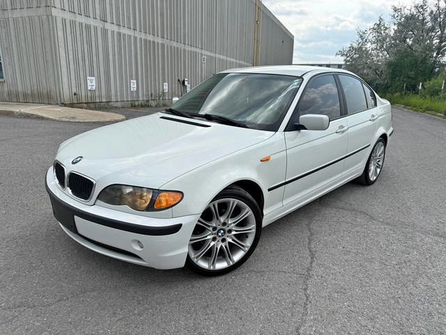 2003 BMW 3 Series 320i / TWO KEYS! SUPER CLEAN E46 in Cars & Trucks in Ottawa