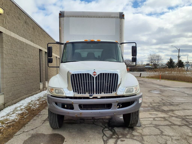  2018 International 4300 in Heavy Trucks in Oakville / Halton Region - Image 2